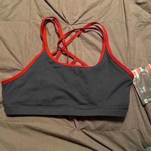 Born primitive sports bra Large